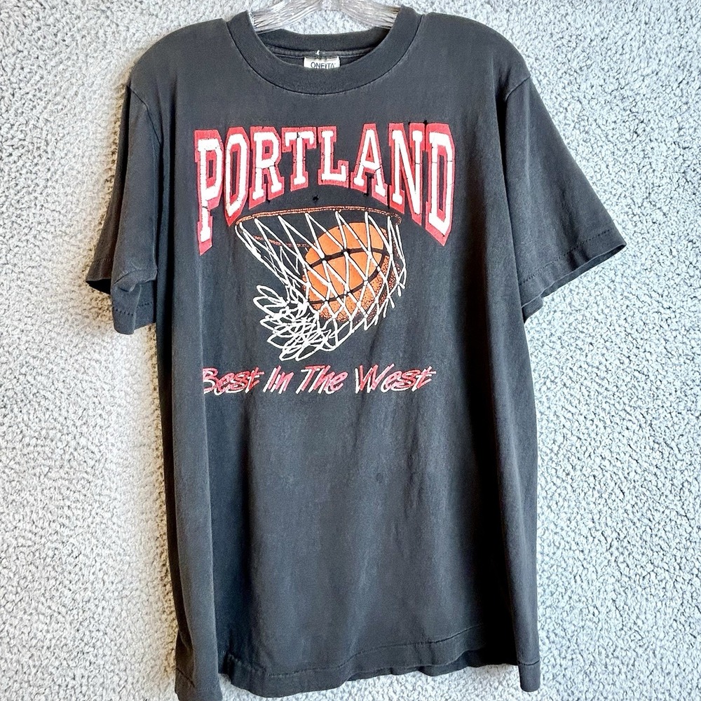 Vintage Portland 90s Basketball T-Shirt "Best In The West" Size Large USA Made